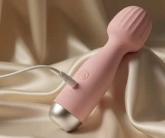 Cute Varinha Vibratória Recarregável + um lubrificante de Brinde