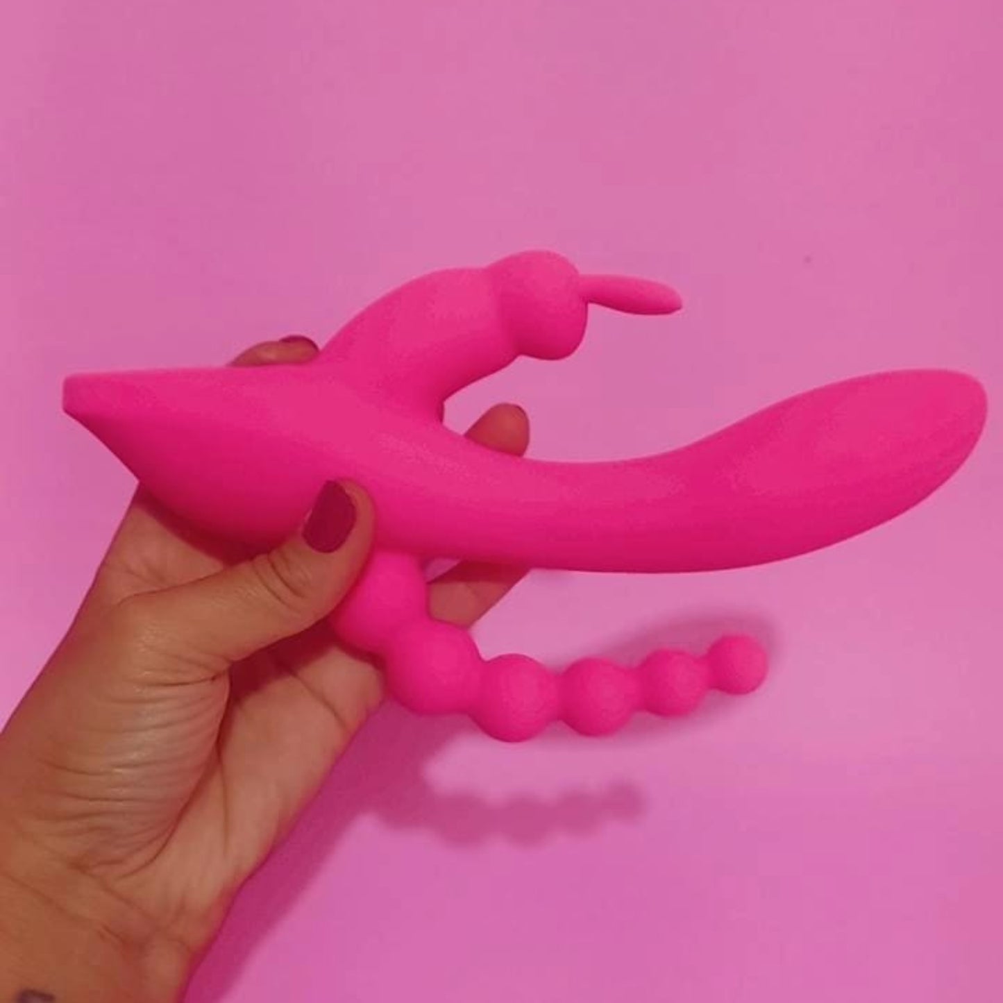 Trinity vibrador — três estímulos, um único destino: fazer você perder o controle