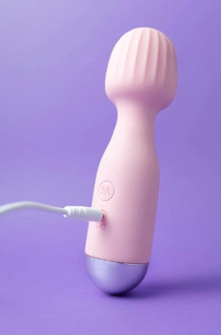 Cute Varinha Vibratória Recarregável + um lubrificante de Brinde