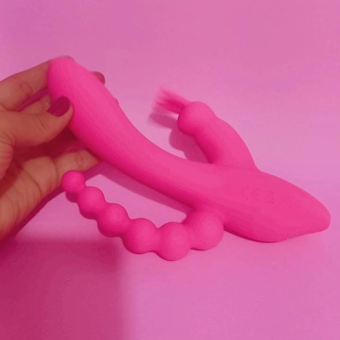 Trinity vibrador — três estímulos, um único destino: fazer você perder o controle