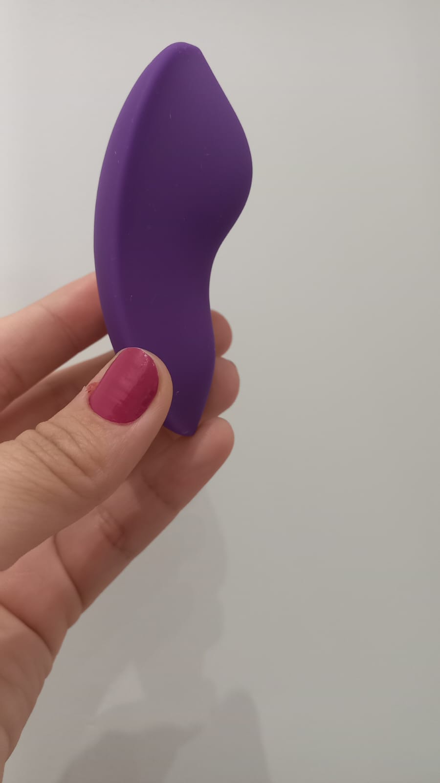 Vibrador de Calcinha com Controle via APP – 9 Modos de Vibração Bluetooth e GANHE Egg